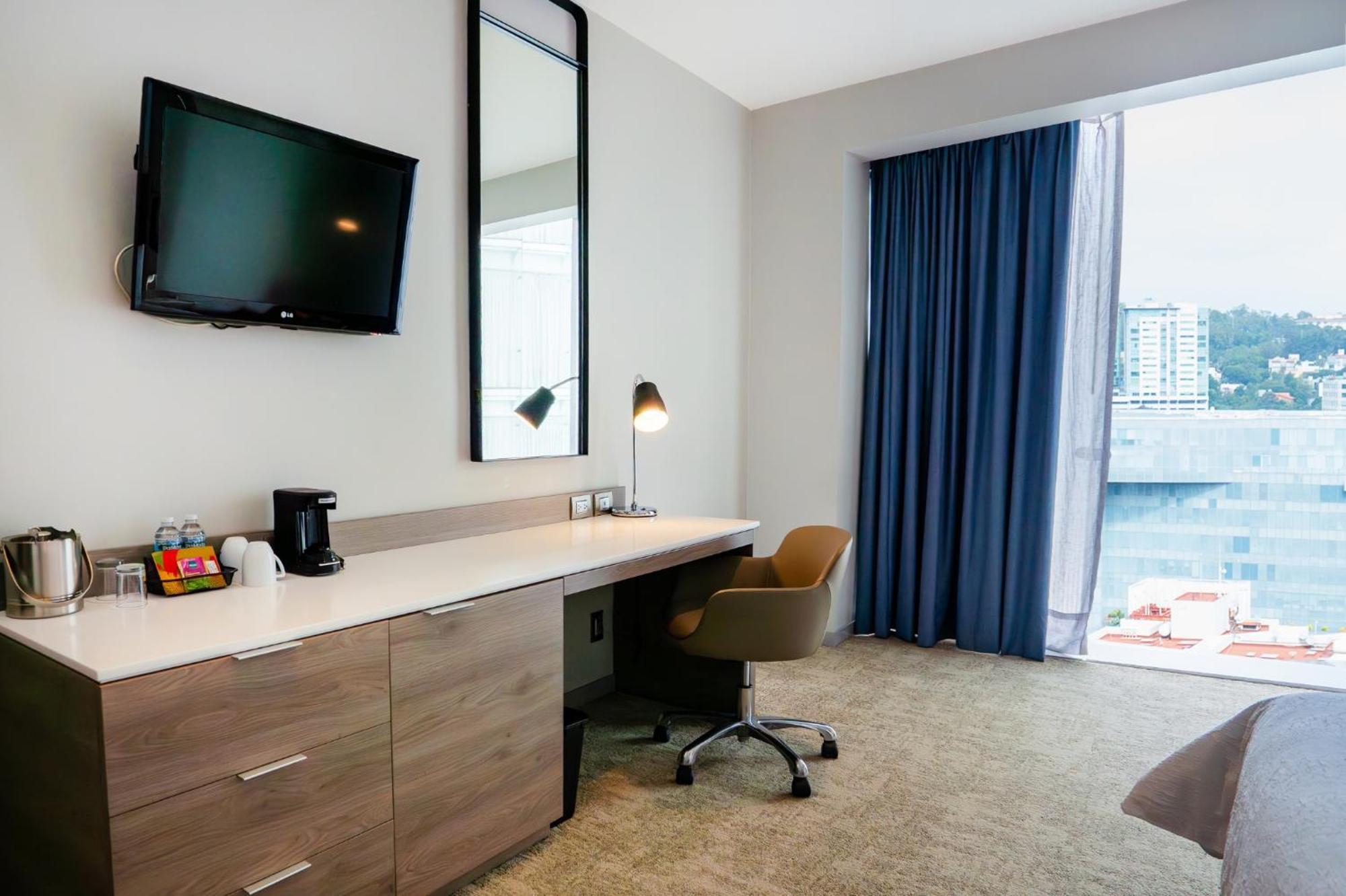 Hilton Garden Inn Mexico City Santa Fe Экстерьер фото